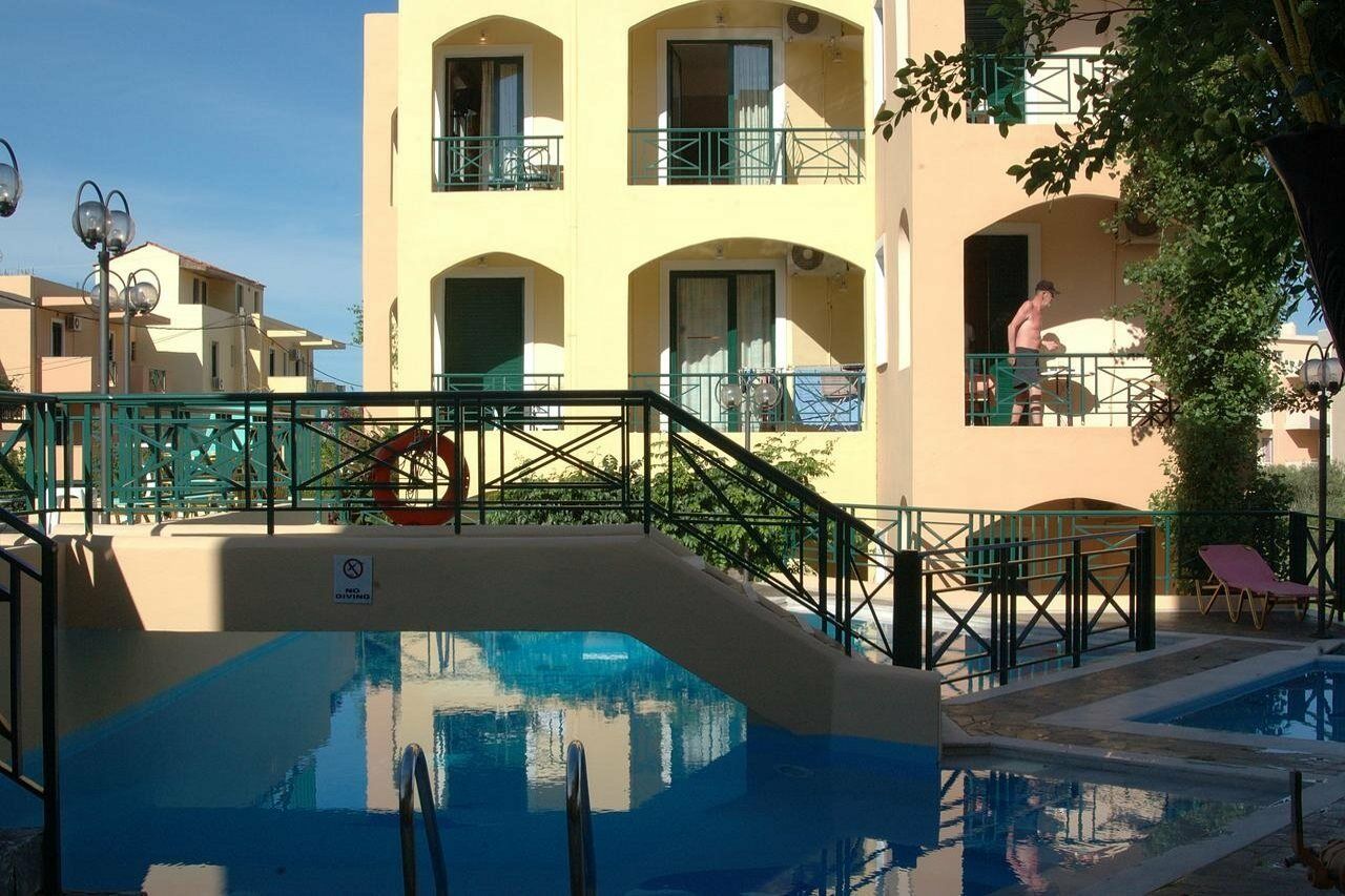 Romantica Hotel Георгиуполис Экстерьер фото